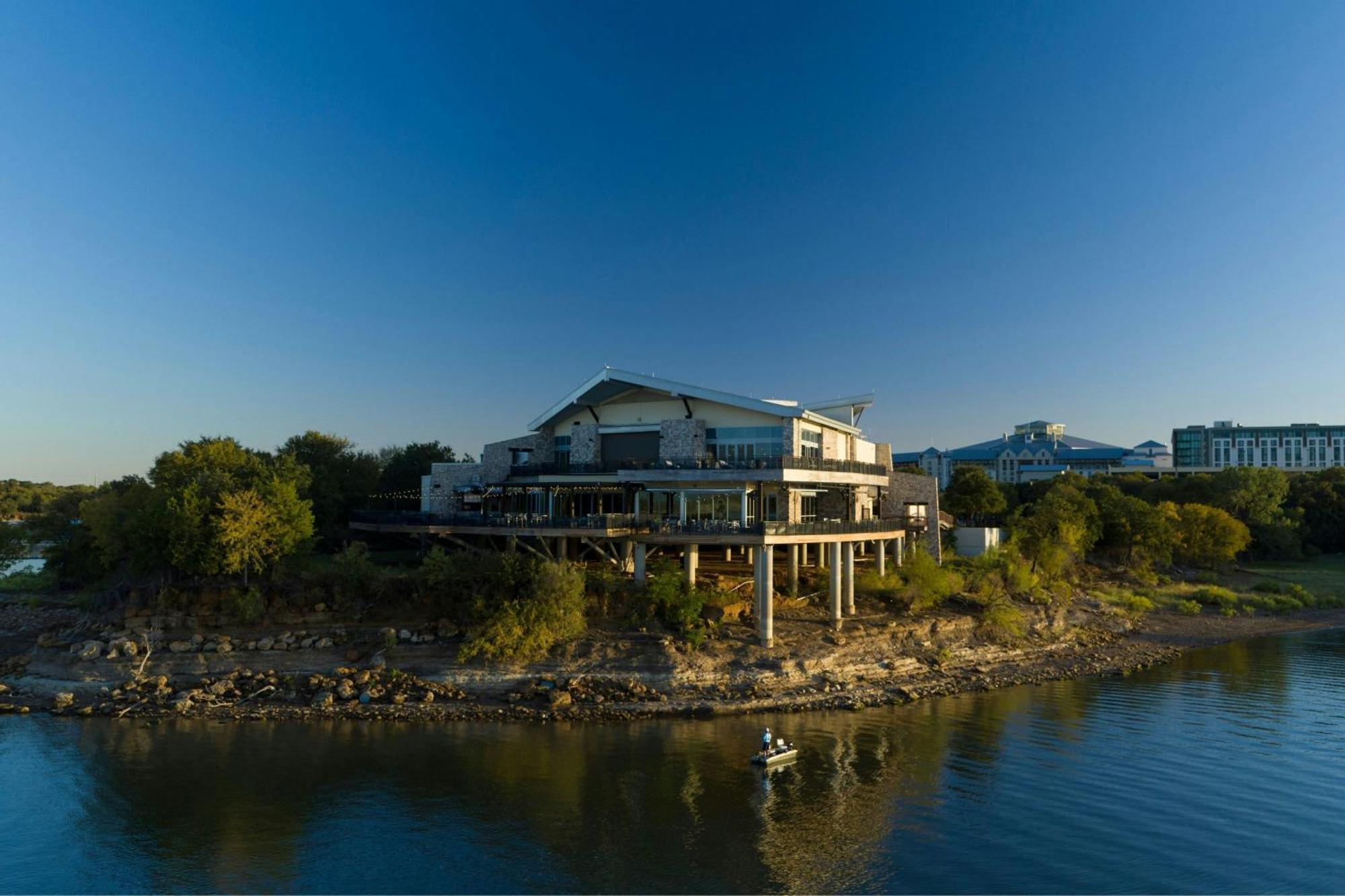 Resort Gaylord Texan And Convention Center 4*
